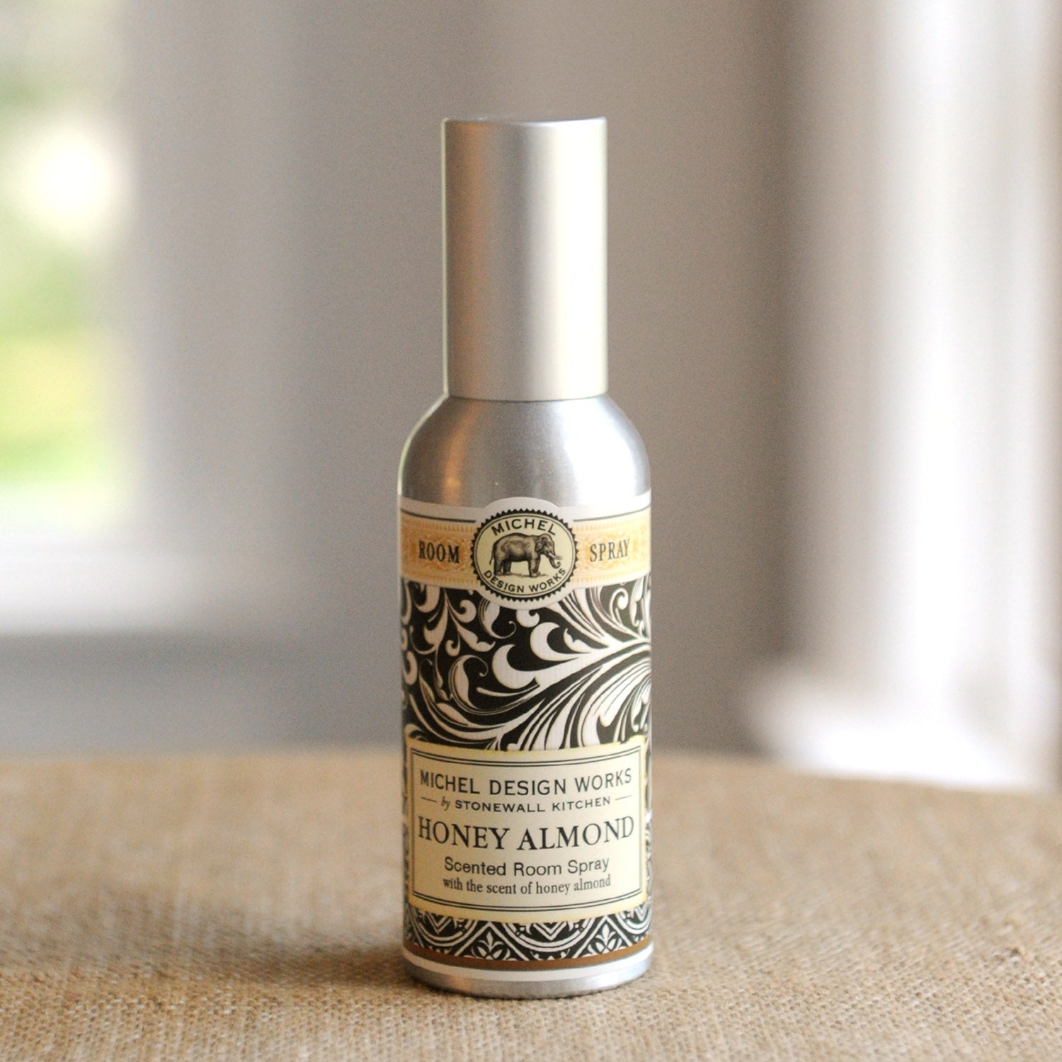 Room Spray: Honey Almond