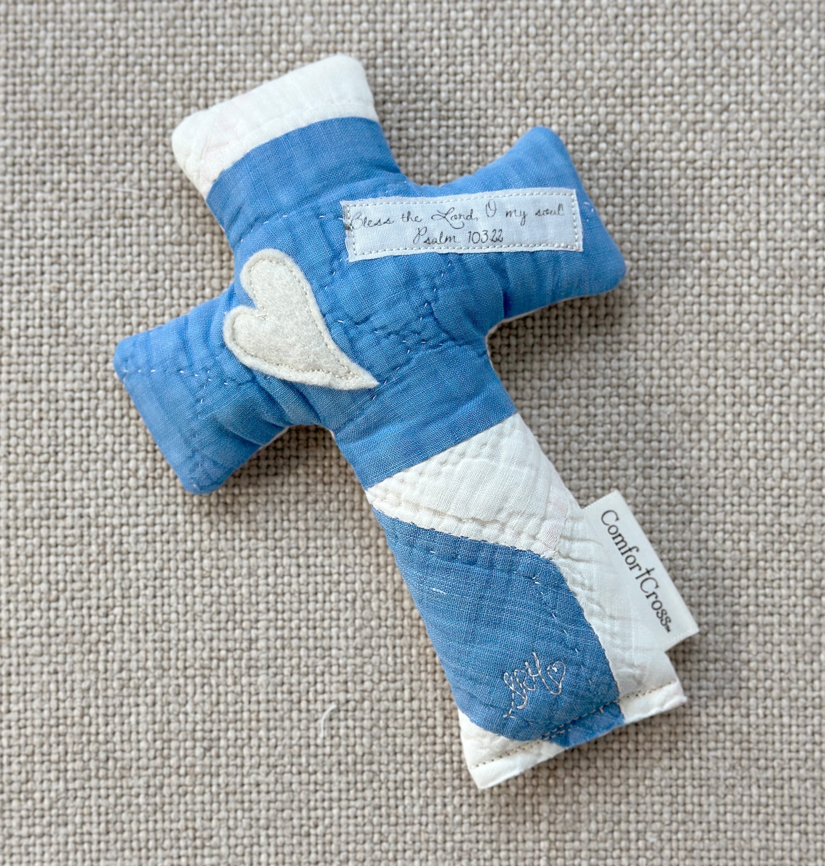 Comfort Cross-Deep Blue (Psalm 103:22) Lavender Scent
